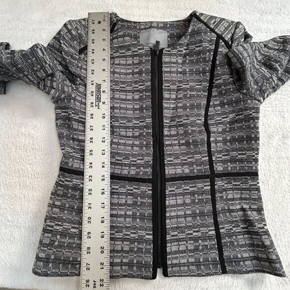 Classiques Entier Womens Blazer Jacket Size 6P Black & White Plaid Linen Blend - Picture 7 of 8